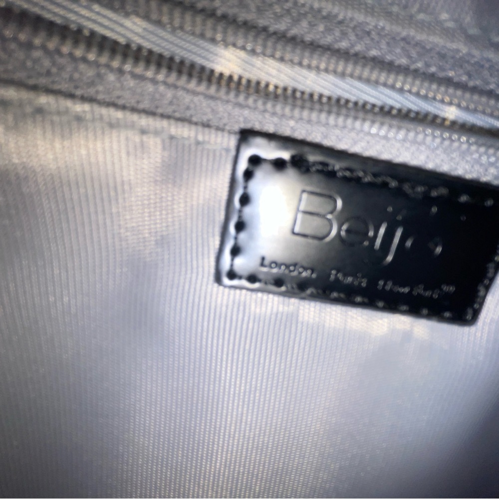 Beijo Purse - Picture 11 of 16